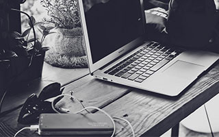 疯狂4连败！切尔西0-3惨负埃弗顿！41岁主帅遭质疑，后面全是硬仗